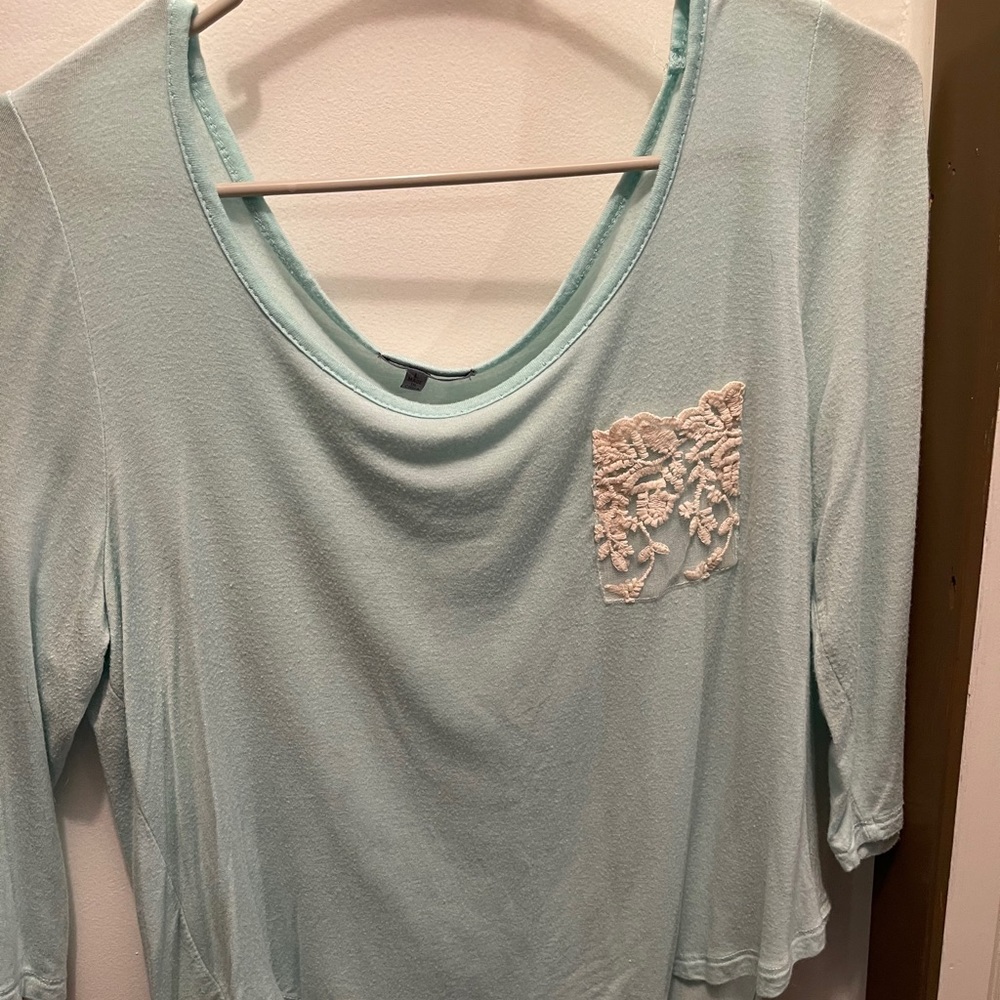 3/4 sleeve Charlotte Russe shirt